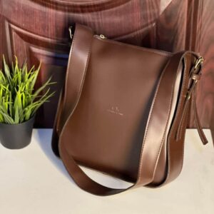 شنطة حريمي ماركة David Jones - جملة اكسبريس