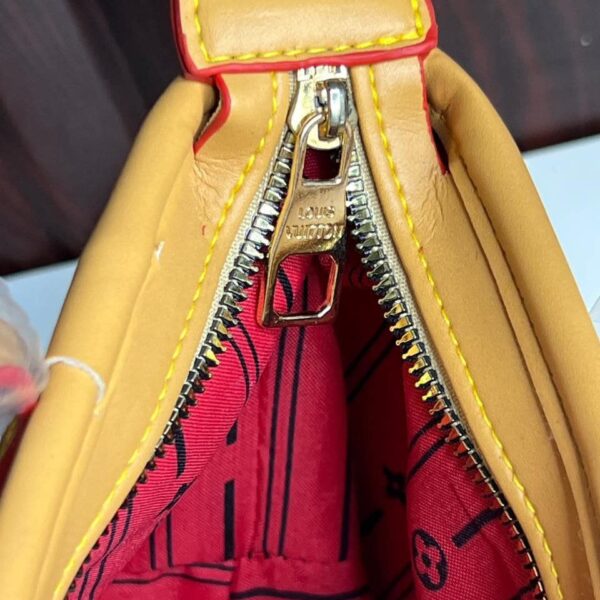 Pinko Mini – شنطة صغيرة بإطلالة كبيرة - جملة اكسبريس