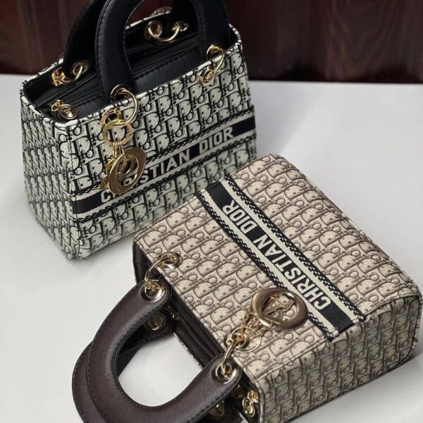 Dior First – أناقة الديور بتفاصيل قريبة من الأصل - جملة اكسبريس