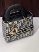 Dior First – أناقة الديور بتفاصيل قريبة من الأصل - جملة اكسبريس