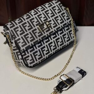 Fendi First – فخامة فندي في نسخة أولى عالية الجودة - جملة اكسبريس