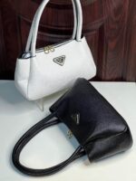 Prada Lux – البساطة الراقية بتوقيع برادا - جملة اكسبريس