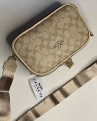 Coach First – لمسة أمريكية بتصميم فخم وسعر ذكي - جملة اكسبريس