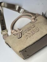 Miu Miu – لمسة أنوثة بطابع إيطالي فاخر - جملة اكسبريس