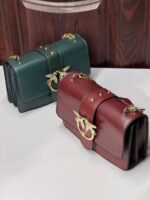 شنطة جلد فاخرة بسلسلة معدنية وتصميم طيور ذهبي - جملة اكسبريس