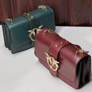 شنطة جلد فاخرة بسلسلة معدنية وتصميم طيور ذهبي - جملة اكسبريس