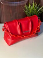 Prada – شنطة أنيقة بلمسة برادا الراقية - جملة اكسبريس