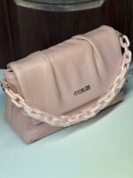 Prada – شنطة أنيقة بلمسة برادا الراقية - جملة اكسبريس