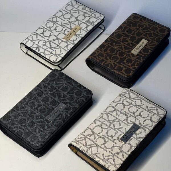 شنطة موبايل أنيقة بلمسة Calvin Klein - جملة اكسبريس