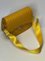 شنطة حريمي كلاسيك جلد مبطن - جملة اكسبريس