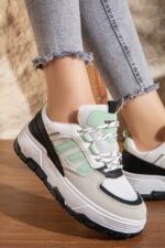 ⁦كوتشي حريمي خامات ممتازة طقم 10 زوج⁩ - الصورة ⁦9⁩