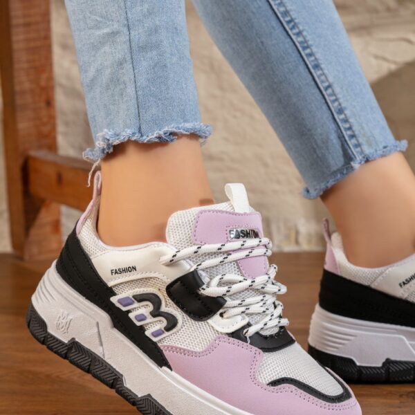 كوتشي حريمي - جملة اكسبريس