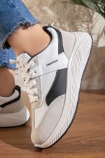 ⁦كوتشي حريمي خامة مستوردة الجملة بداية من 10 قطع⁩ - الصورة ⁦13⁩