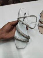 ⁦صندل سيدات جملة من اول ١٠ قطع⁩ - الصورة ⁦3⁩