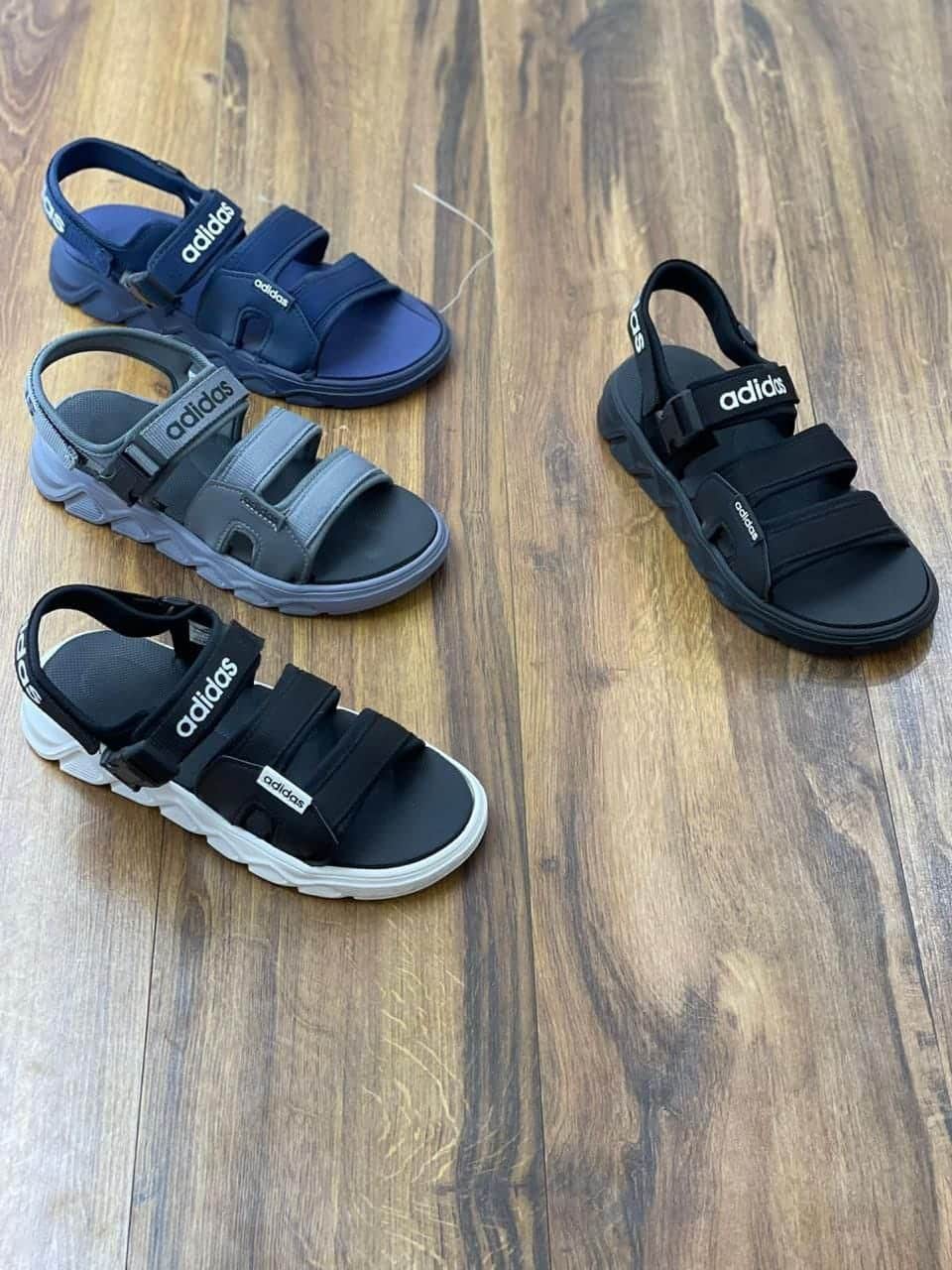 WhatsApp Image 2025-08-17 at 08.37.22 (1) صندل رجالي مستورد اقل كميه 12 قطعه ف الموديل - الصورة 1