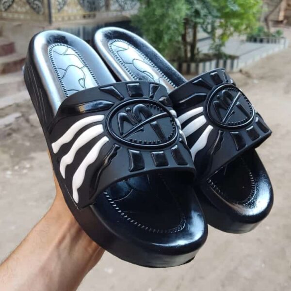 شبشب A Claw - جملة اكسبريس