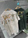 تيشيرت WE LOVE CAUSE – ستايل فني برسالة إنسانية