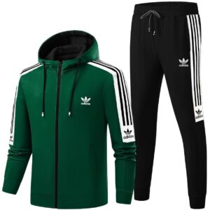 photo 2025 11 15 18 00 25