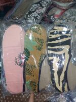 ⁦خف سعودي منقوش⁩ - الصورة ⁦4⁩