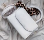 5 × شنطة كروس سكارف لبني