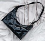 5 × شنطه هلال لماع اسود