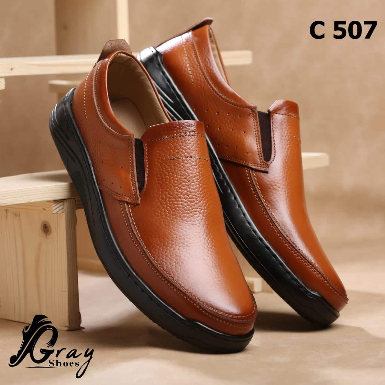 WhatsApp Image 2026-03-09 at 8.20.54 AM 1 كرتونه×حذاء رجالي كاجوال جملي كود 507 - الصورة 1