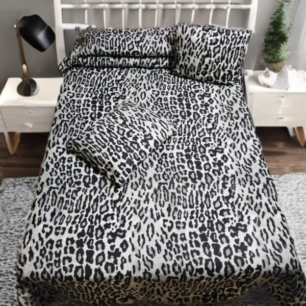 ملايات قطن كود 137 تايجر أسود - 100 طقم