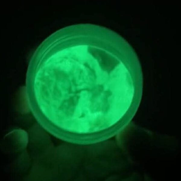 بودرة مضيئة في الظلام – خام ألماني أصلي | أقوى إضاءة